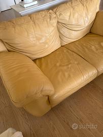 Divano 2 posti