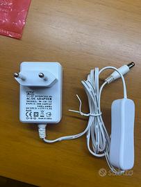 Alimentatore 12v 1,5A