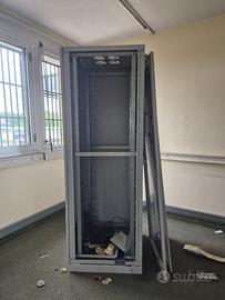 Armadi Reti Network Rack