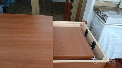 tavolo allungabile con sedie