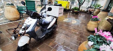 Kymco carry 125