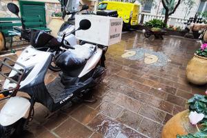 Kymco carry 125