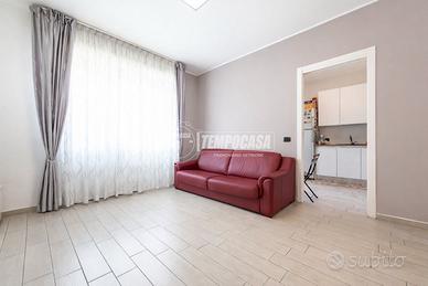 VENDITA TRILOCALE COMPLETAMENTE RISTRUTTURATO