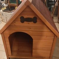 Cuccia da esterno per cani taglia medio-grande