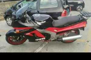 Kawasaki zzr 1100 solo pezzi di ricambio