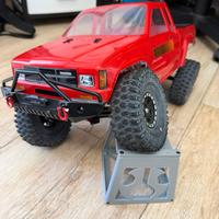 Axial scx10 2 rock crawler rc