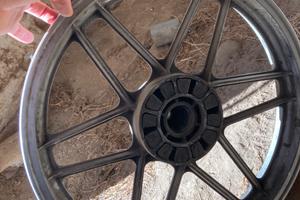 Cerchio in lega  posteriore moto guzzi v65