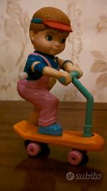 gioco caricato a molla bambino monopattino