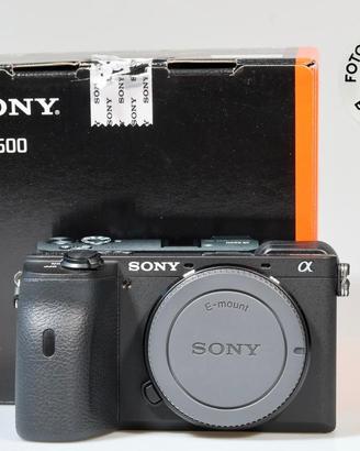 Sony A6600 solo 2546 scatti Pari al Nuovo