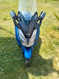 Honda Forza 350