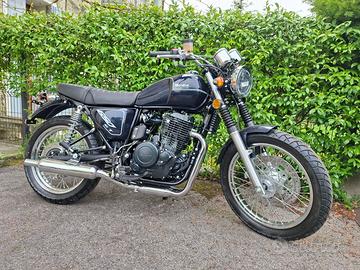 PROMO SWM GRAN TURISMO 650cc BLU