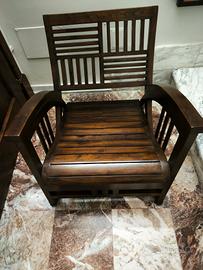 mobili etnici :poltrone teak stile Indonesiano. 