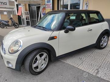 Mini 1.6 16V Cooper D Pepper