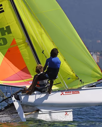 Catamarano Hobie Dragoon
