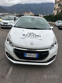Peugeot 208 PureTech 82 5 porte Allure