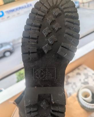 Dr Martens vegan