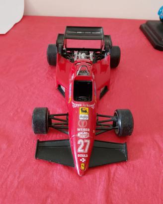 Ferrari scala 1/27
