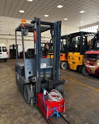 CARRELLO ELEVATORE KOMATSU FB13M