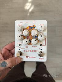 Keeley Caverns riverbero e delay pedal