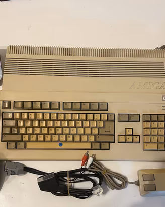 Commodore Amiga 500 Rev 6 Espanso Giochi Joystick