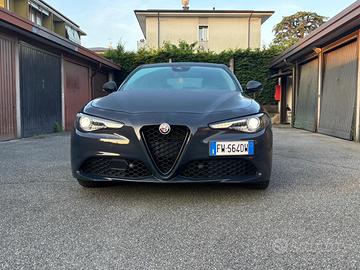 ALFA ROMEO Giulia (2016) - 2019