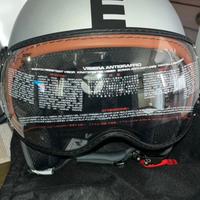 Casco Momo design