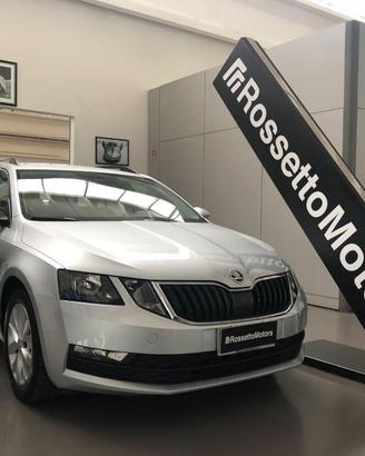 SKODA Octavia 1.6TDI DSG 116CV SW EXECUTIVE