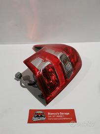 Fanale posteriore Mitsubishi L200
