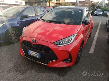 Toyota Yaris 1.5 Hybrid 5 porte Premiere