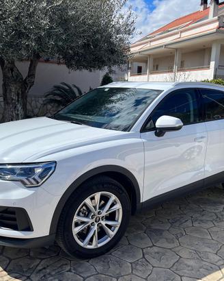 Audi Q3 business 2024