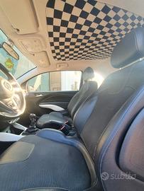 Opel Adam 1.2 70cv (12/2012) 

