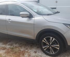 Nissan Qashqai 1.3 DIG-T 140 CV N-Connecta