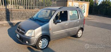 Opel Agila 1.0 12V Club