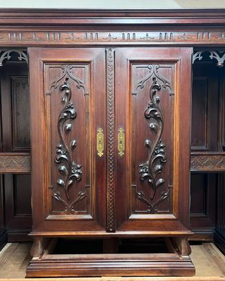 CREDENZA ANTICA A DOPPIO CORPO
