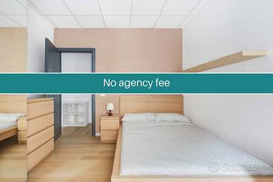 Stanza in appartamento di 166 m² a Milano