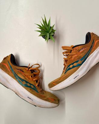 scarpe corsa Saucony 44 arancioni