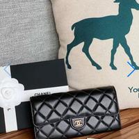 Portafogli chanel,nuov,nero in pelle, con scatola