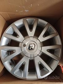 Cerchi in lega Renault