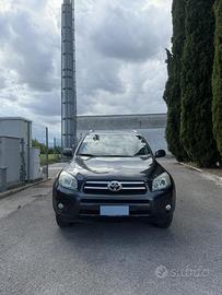 RAV 4 2.2 177cv Diesel
