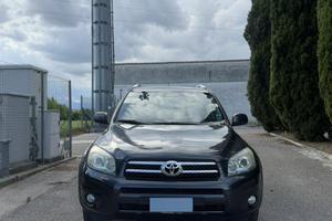 RAV 4 2.2 177cv Diesel