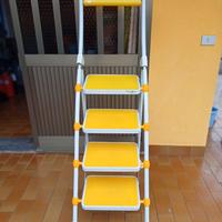 SCALA ACC.VERNICIATO