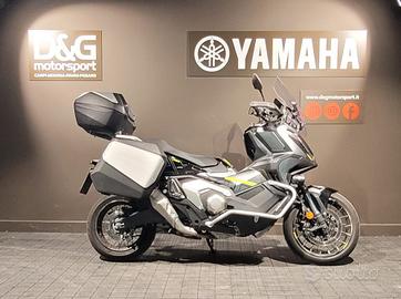 Honda X-ADV 750 DCT Travel