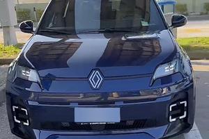 RENAULT R5, ICONIC-5, ELETTRICA