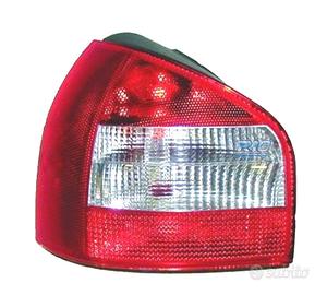 FANALE SINISTRO AUDI A3 8L 00-03 CON NEBBIA