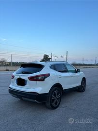 nissan qashqai tekna