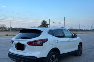 nissan qashqai tekna