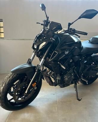 Yamaha MT-07 Tech Black