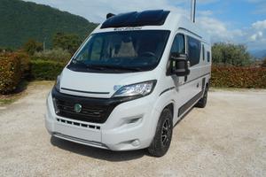 Font Vendome Horizon 305 Elegance van 4 posti