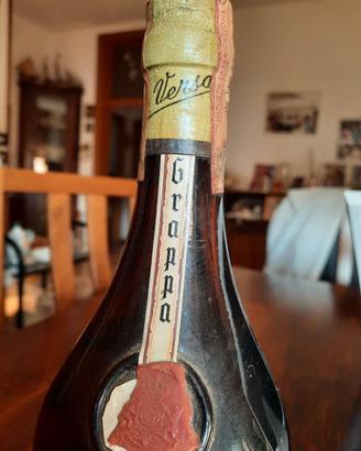 bottiglia grappa moscato "La Versa"