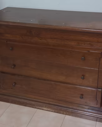 cassettiera a tre cassetti 